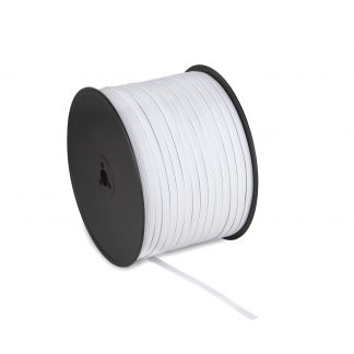 Carrete de cinta elástica blanca de trencilla, 7 mm de ancho, 250 metros de longitud y 1.1 kg de peso, apta para lavado industrial.